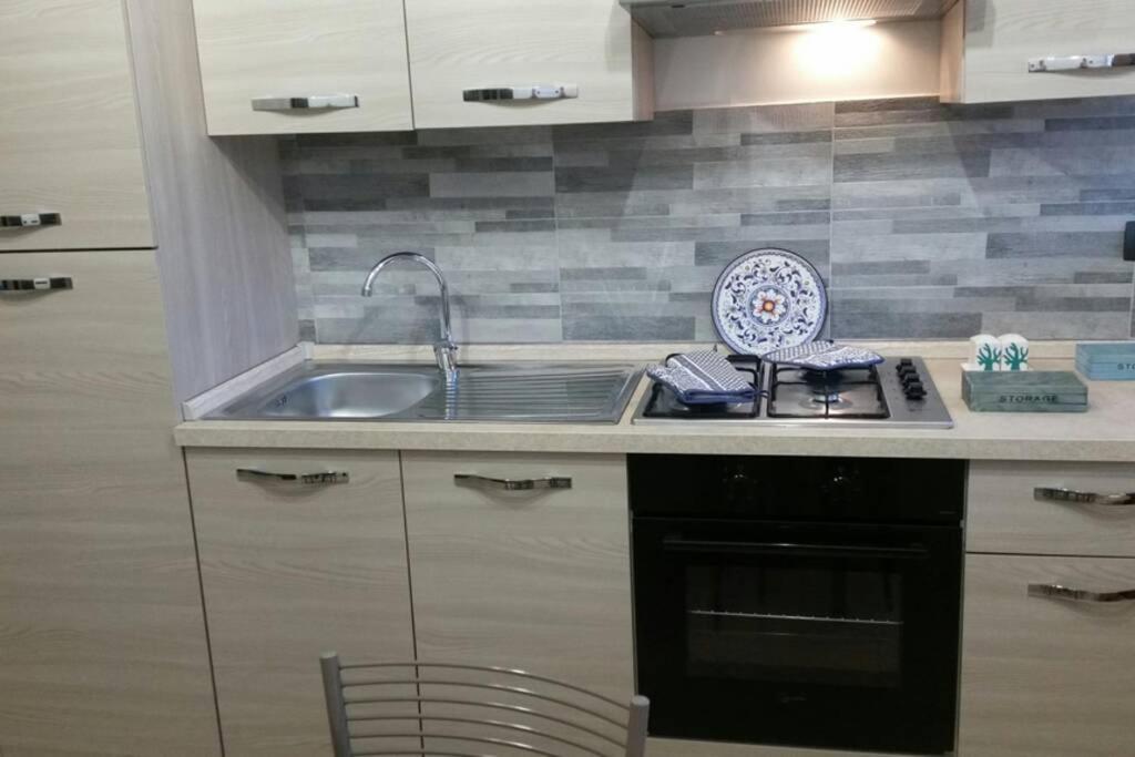 Isabella House Apartment กาสเตลดัชเชีย ภายนอก รูปภาพ